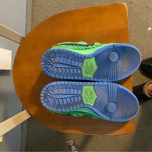 Nike dunks Grateful Deads Green and Blue Sneakers